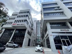 Mun Hean Industrial Building (D12), Factory #480834801